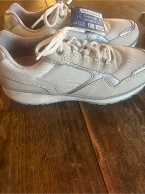 Joya Ortholite Tina II White Silver Athletic Shoes Size 8.5 Women's NWT